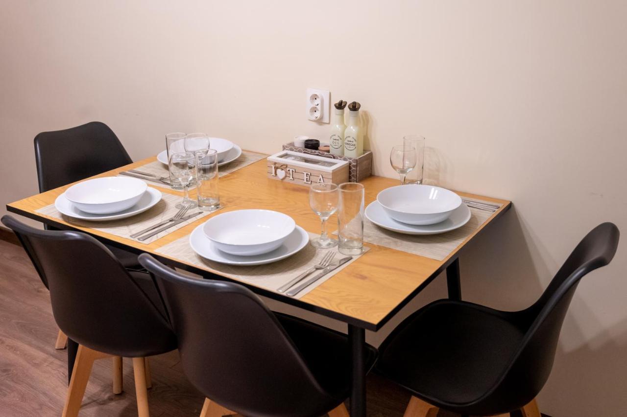 Design 1Bdr Apartment In Top Center - Free Parking Sofia Bagian luar foto